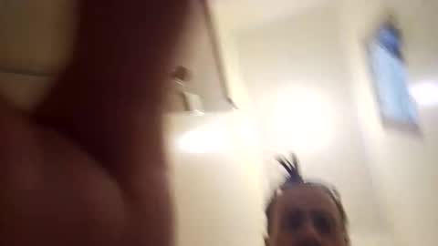 Snapshot of gusmuss chatting on 01-07-26, 07:00 Jamie online show from 01-07-26, 07:00