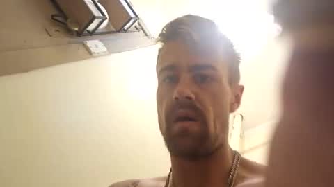 Snapshot of gusmuss chatting on 02-23-26, 04:32 Jamie online show from 02-23-26, 04:32