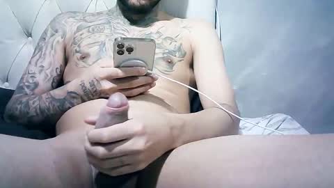 gustavo942493 online show from 05-26-26, 06:59
