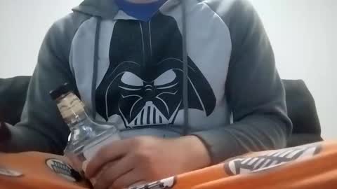 Snapshot of guts_san chatting on 12-25-24, 11:10 guts_san online show from 12-25-24, 11:10