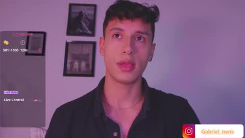 Snapshot of guy_twinks chatting on 02-15-26, 05:48 Gabriel online show from 02-15-26, 05:48