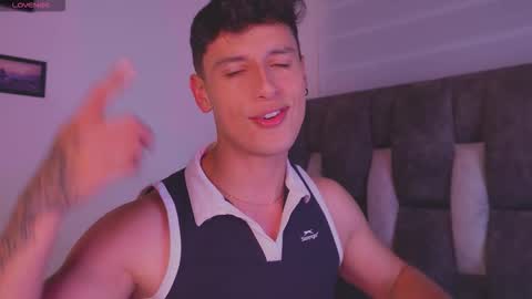 Snapshot of guy_twinks chatting on 02-28-26, 07:09 Gabriel online show from 02-28-26, 07:09