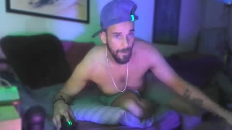 guyst049 online show from 03-12-26, 03:07