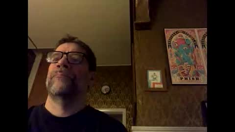 Snapshot of guyute42 chatting on 11-21-25, 09:46 Guy Forget online show from 11-21-25, 09:46