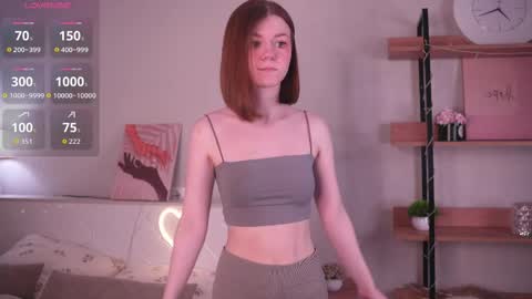 Hello everyone Im May online show from 05-19-26, 11:05