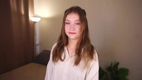 Molly online show from 05-20-26, 05:02