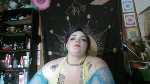 Goddess Fe online show from 05-25-26, 11:55