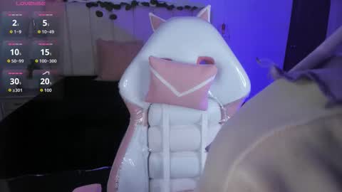 gyal_8_ online show from 12-02-25, 04:07