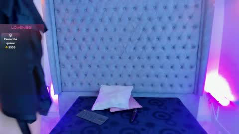 Snapshot of gyal_smith chatting on 05-11-26, 03:12 Gyal Smith online show from 05-11-26, 03:12