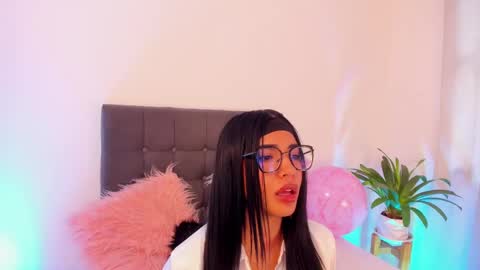 Snapshot of gypsie_velvett chatting on 03-12-25, 10:39 Samy Velvet dayatorres 23 Followme online show from 03-12-25, 10:39