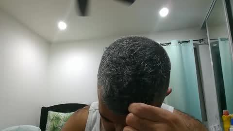 h0nest84 online show from 09-23-25, 06:16