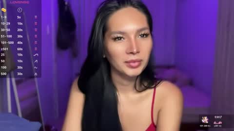 Snapshot of h34rtsforcami chatting on 07-30-26, 04:44 Camila online show from 07-30-26, 04:44