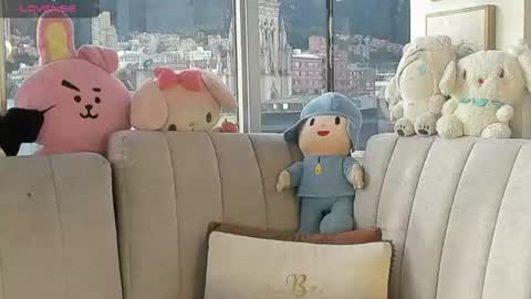 Hello Kitty online show from 06-13-26, 12:03