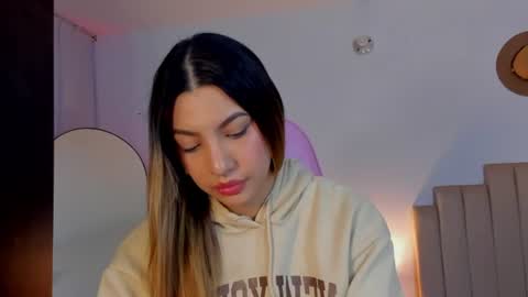 Paulina  online show from 07-26-26, 04:53