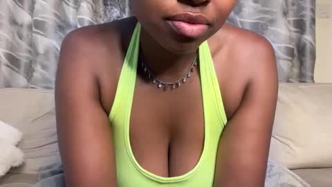 Snapshot of h_o_t_goddess chatting on 05-27-26, 02:52 h_o_t_goddess online show from 05-27-26, 02:52