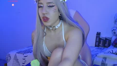 Snapshot of hachiko_love chatting on 02-20-25, 04:07 Hachiko online show from 02-20-25, 04:07