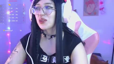 Snapshot of hachiko_love chatting on 02-07-26, 03:43 Hachiko online show from 02-07-26, 03:43