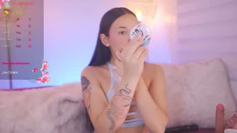 Snapshot of hade_collinss chatting on 07-08-26, 12:42 Hade online show from 07-08-26, 12:42