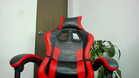 hades_horny_ online show from 04-09-26, 06:19