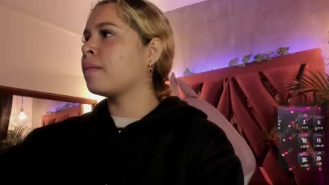 Haely online show from 02-14-25, 11:10