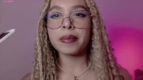 Haely online show from 07-04-26, 05:13