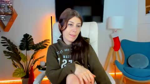 Snapshot of hailey__green chatting on 12-22-25, 09:56 Hailey Green online show from 12-22-25, 09:56