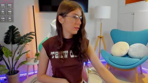 Hailey  Green online show from 04-25-26, 09:01