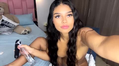 Snapshot of hailey_florez chatting on 03-10-25, 06:34 hailey online show from 03-10-25, 06:34