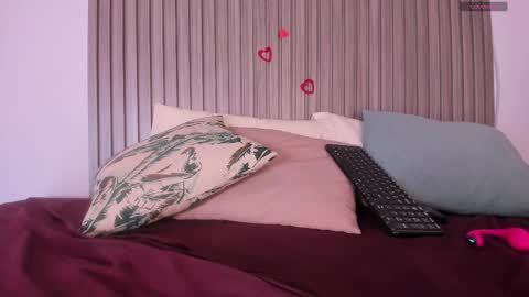 laura online show from 02-05-26, 02:22