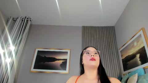 laura online show from 07-30-26, 11:04