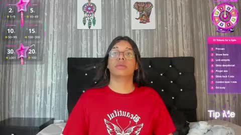 Snapshot of hailey_johnsonn chatting on 09-15-25, 12:27 hailey_johnsonn online show from 09-15-25, 12:27