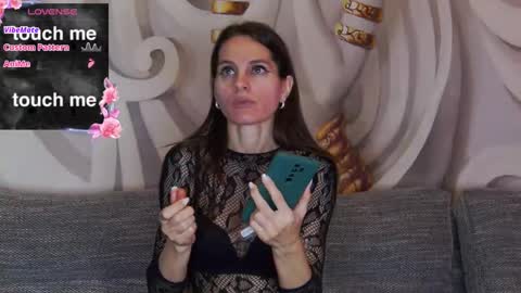 Snapshot of hailey_peach chatting on 02-04-26, 06:03 HaileyPeach online show from 02-04-26, 06:03