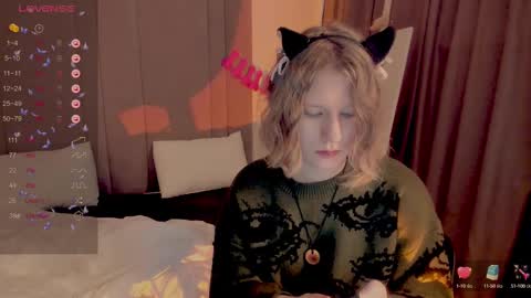 Hailey online show from 03-04-25, 05:11