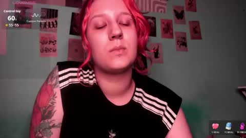 Hailey online show from 06-30-26, 03:46