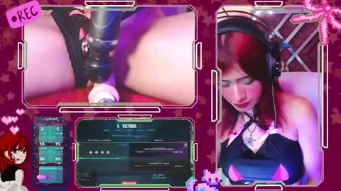 Hailey online show from 03-08-25, 01:06