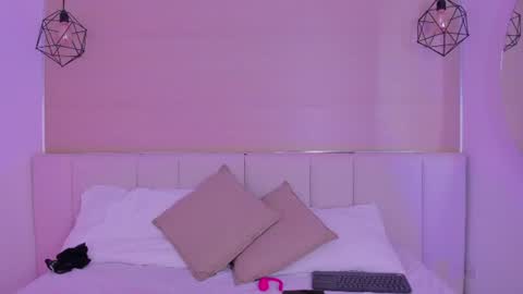 Haily online show from 06-09-26, 01:12