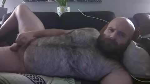 Hairiest Bear online show from 08-03-26, 02:43