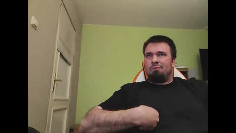 hairy_guy007 online show from 01-11-25, 09:46