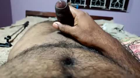 hairy_men01 online show from 10-28-25, 10:34