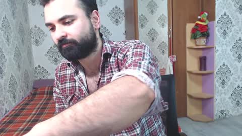 Snapshot of hairy_tyler666 chatting on 01-22-25, 10:40 Hairy Tyler online show from 01-22-25, 10:40