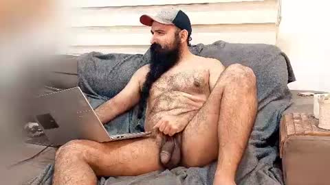 Hairy Beard Smoker online show from 06-26-26, 01:10