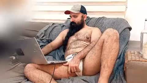 Hairy Beard Smoker online show from 07-02-26, 06:25