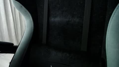 Snapshot of hairycuss chatting on 12-27-24, 10:48 Adam online show from 12-27-24, 10:48