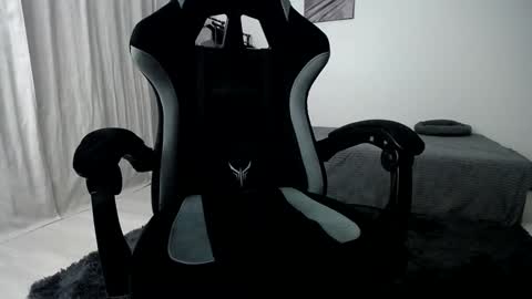 Snapshot of hairycuss chatting on 01-02-25, 04:56 Adam online show from 01-02-25, 04:56