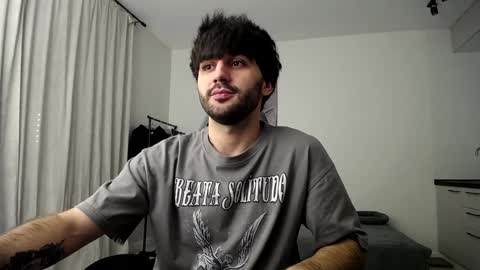 Snapshot of hairycuss chatting on 02-08-25, 08:42 Adam online show from 02-08-25, 08:42