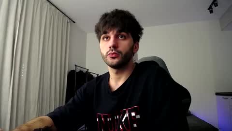 Snapshot of hairycuss chatting on 03-05-25, 09:04 Adam online show from 03-05-25, 09:04