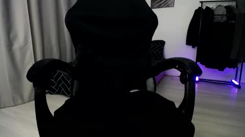 Snapshot of hairycuss chatting on 01-05-26, 07:39 Adam online show from 01-05-26, 07:39