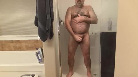 Snapshot of hairydaddreams chatting on 04-01-26, 01:34 hairydaddreams online show from 04-01-26, 01:34