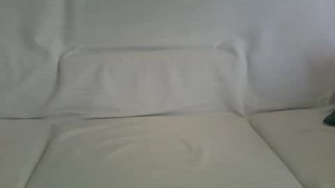 Snapshot of hairyguy288 chatting on 06-11-26, 03:21 hairyguy online show from 06-11-26, 03:21