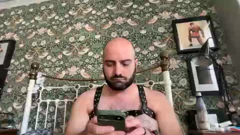 Hairy Guy online show from 07-01-26, 11:01